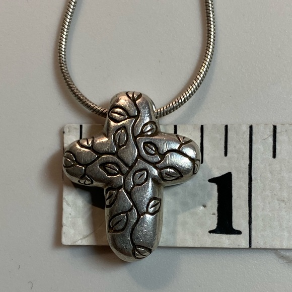 Bob Sieman Design Sterling Silver Cross Necklace - Picture 10 of 11
